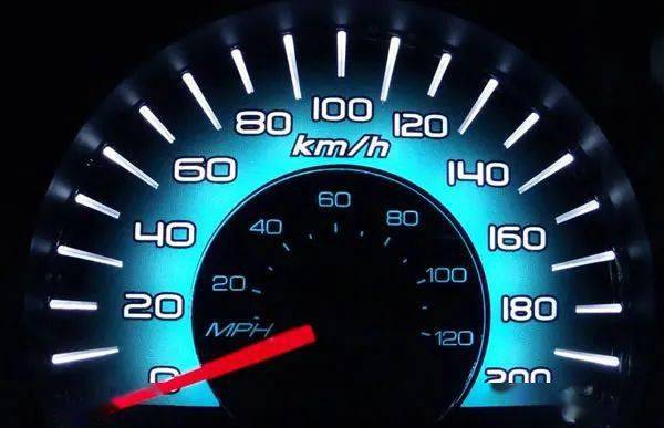 汽车100码风速多少